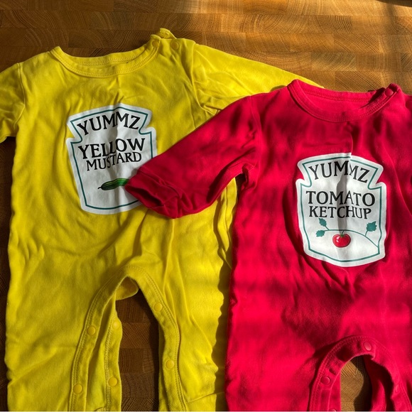 Mustard and ketchup onesies costume - Picture 3 of 8